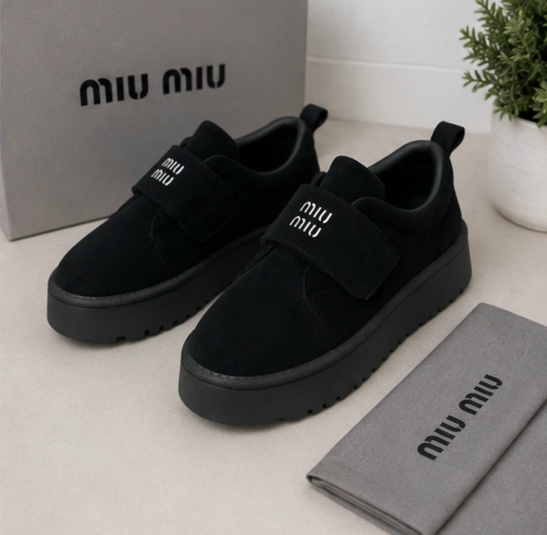 , женская,замшевые лоферы miu miu на высокий подошве и фирменной фурнитурой,кеды замшевые,кроссовки замш