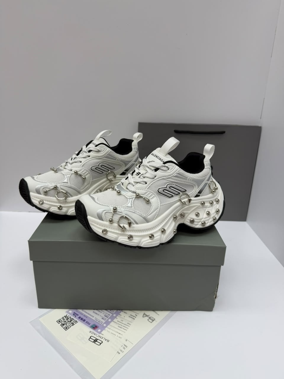 кроссовки женские balenciaga,кроссовки balenciaga,баленсиага кроссовки в сетку,массивные кроссовки,баленсиага кроссовки 2026