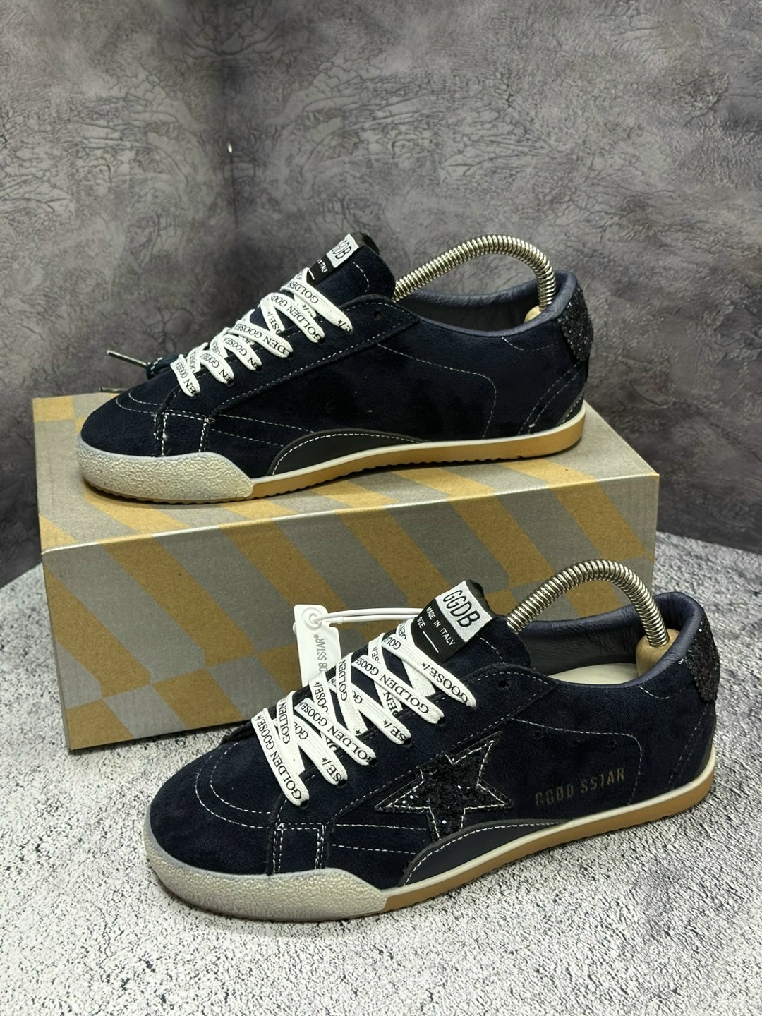 ,кеды golden goose женские,кеды golden goose,кроссовки golden goose,golden goose super star