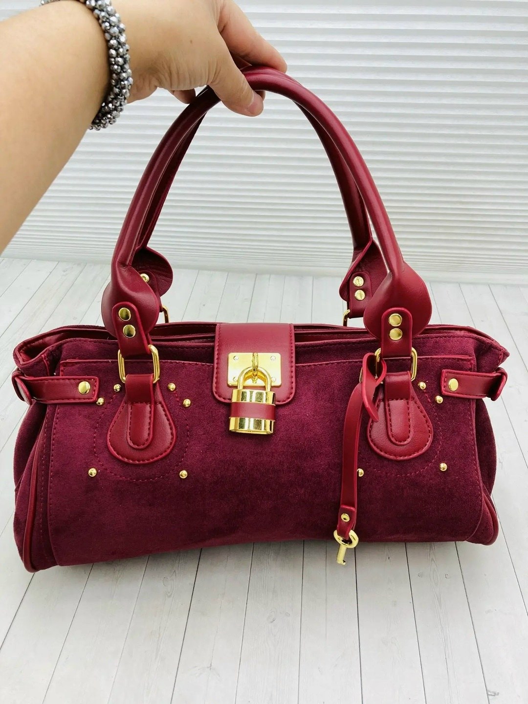 сумка замшевая miu miu aventure,сумка замшевая,сумка женская,сумки модные,сумка