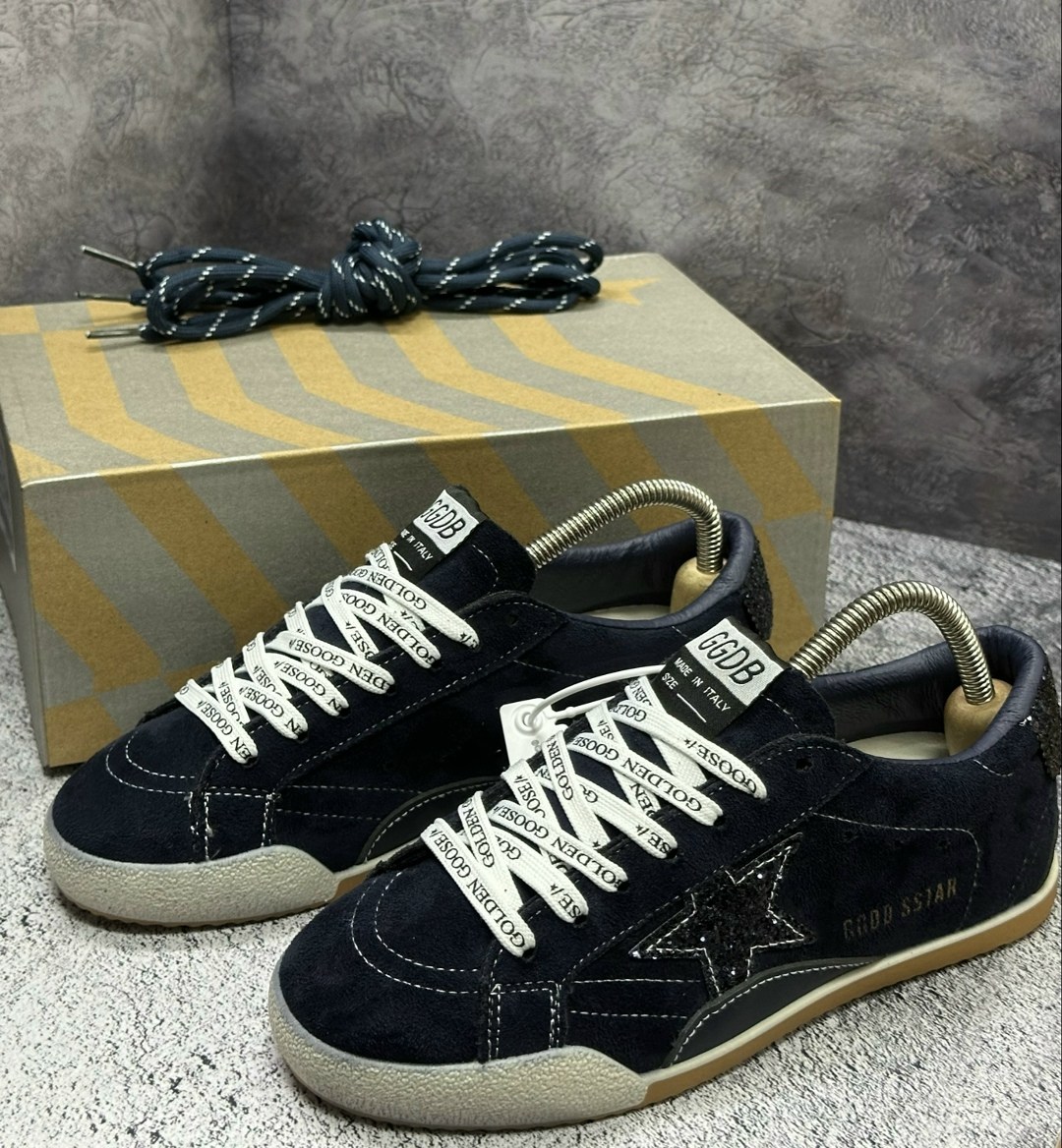 ,кеды golden goose женские,кеды golden goose,кроссовки golden goose,golden goose super star