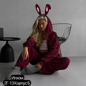 Костюм