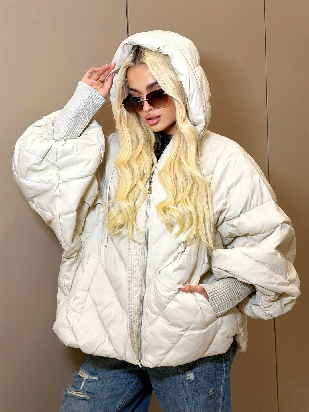 куртка стильная,куртка демисезонная с капюшоном oversize okxana utova brand,стильные пуховики,куртка оверсайз,демисезонная куртка