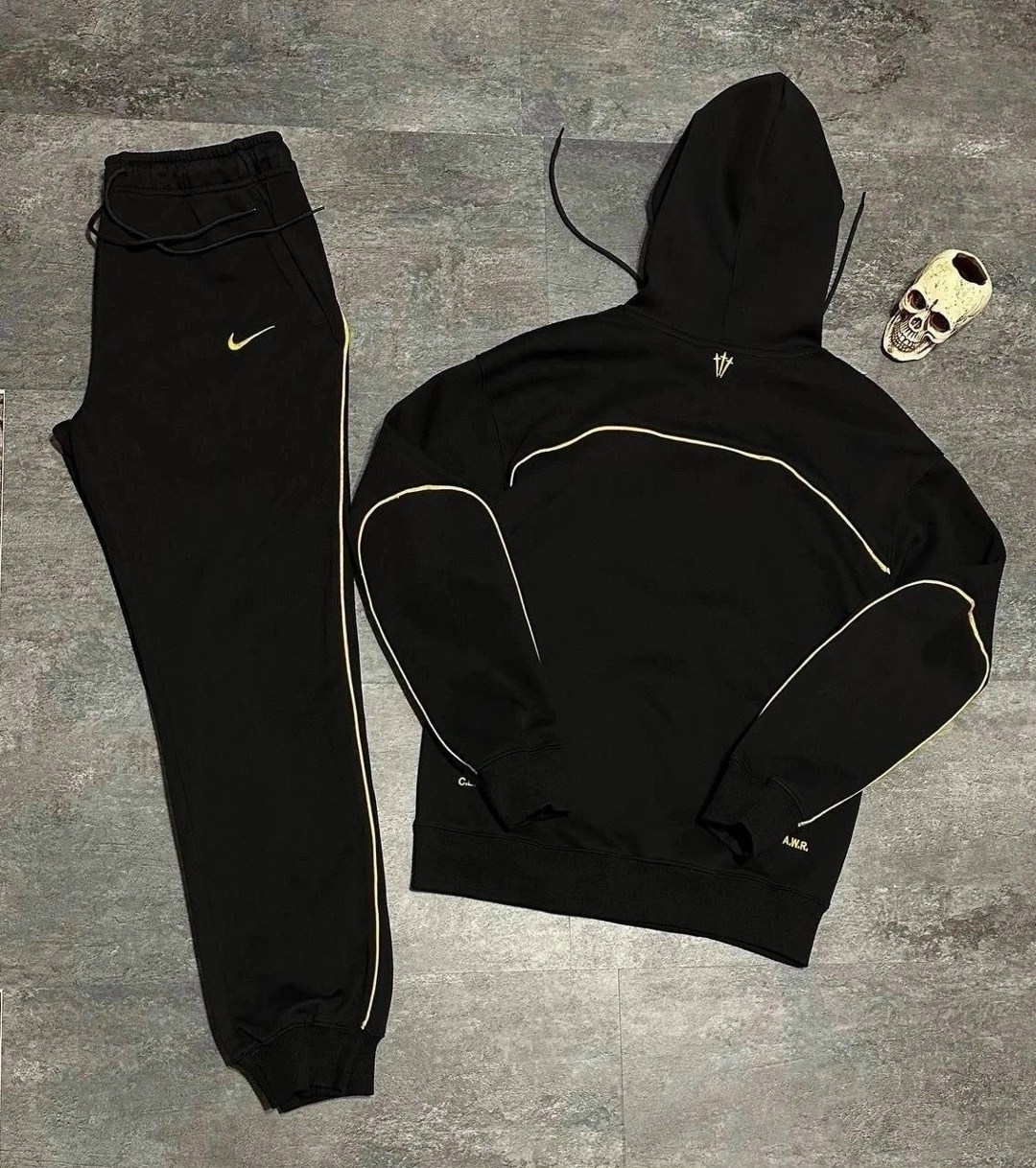 спортивный костюм мужской nike,спортивные костюмы nike,спортивный костюм на флисе nike,спортивные костюмы мужские,костюм спортивный