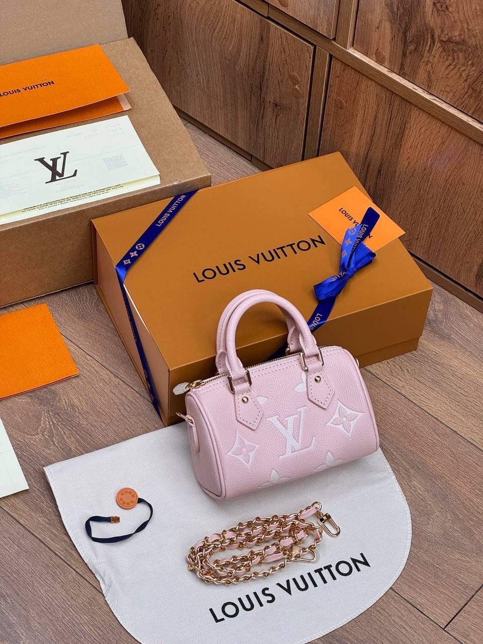 louis vuitton сумка на плечо,louis vuitton женская сумка,сумкa louis vuitton,сумка ридикюль louis vuitton,сумка через плечо louis vuitton