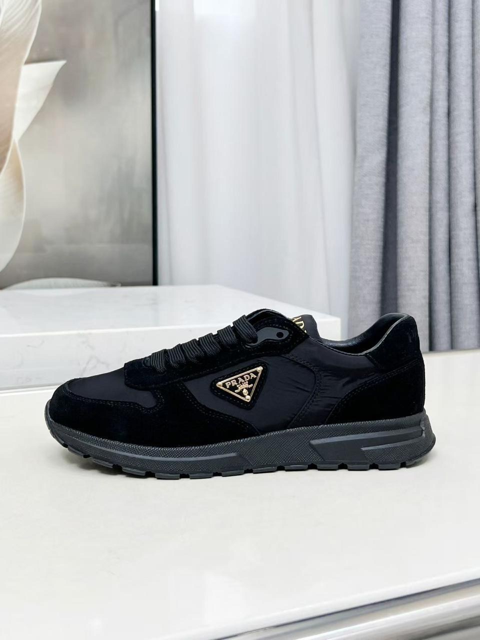 кроссовки prada женские,комбинированные кроссовки prada,кроссовки мужские prada,кроссовки прада женские черные,кроссовки prada