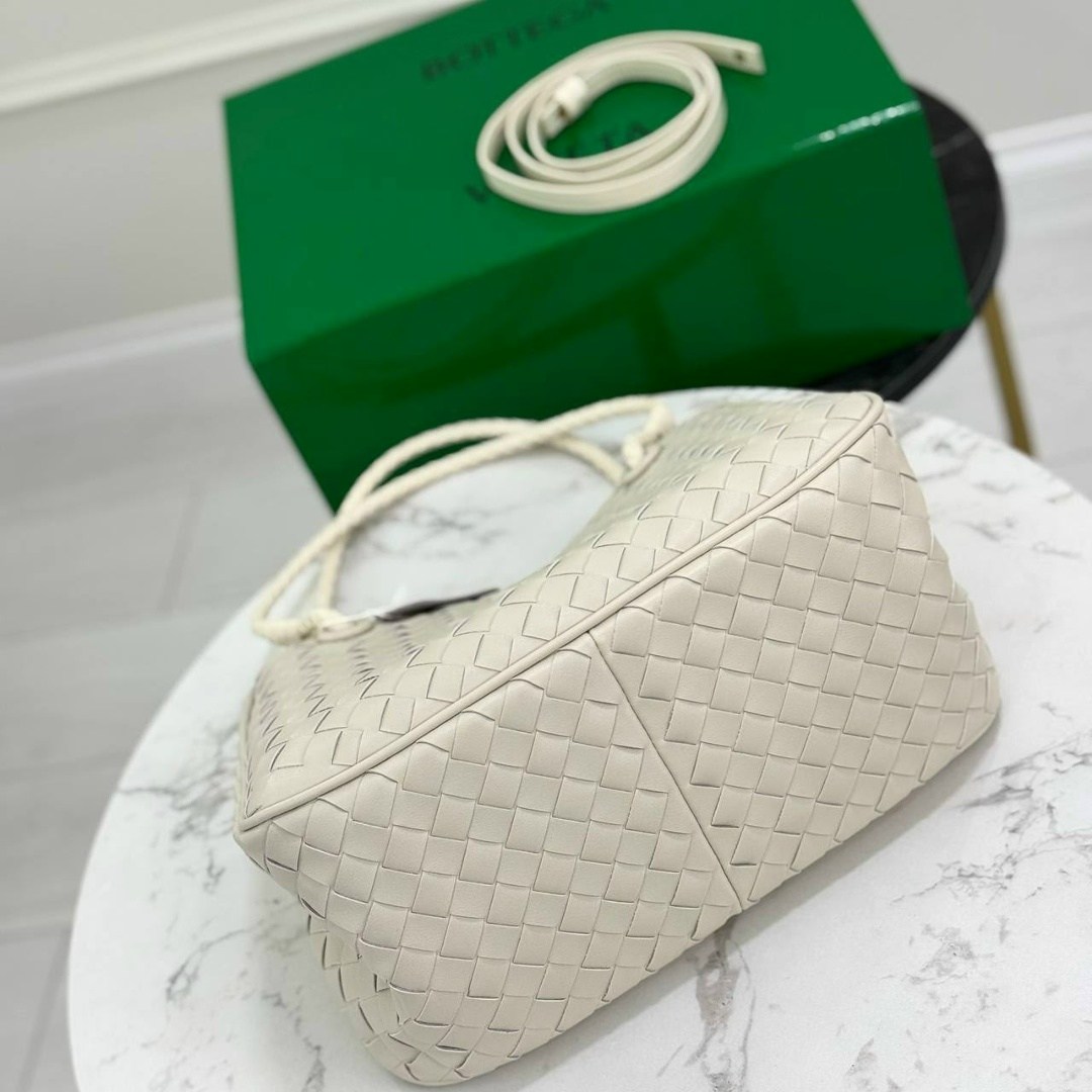женская сумка bottega veneta,сумка bottega veneta,сумка bottega veneta черный,маленькая сумка bottega veneta,сумка bottega veneta point