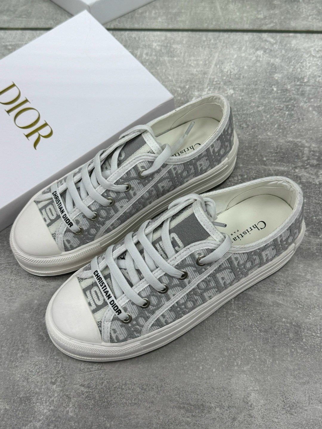 dior кеды женские,кеды christian dior,кеды диор,dior кеды,кеды диор женские