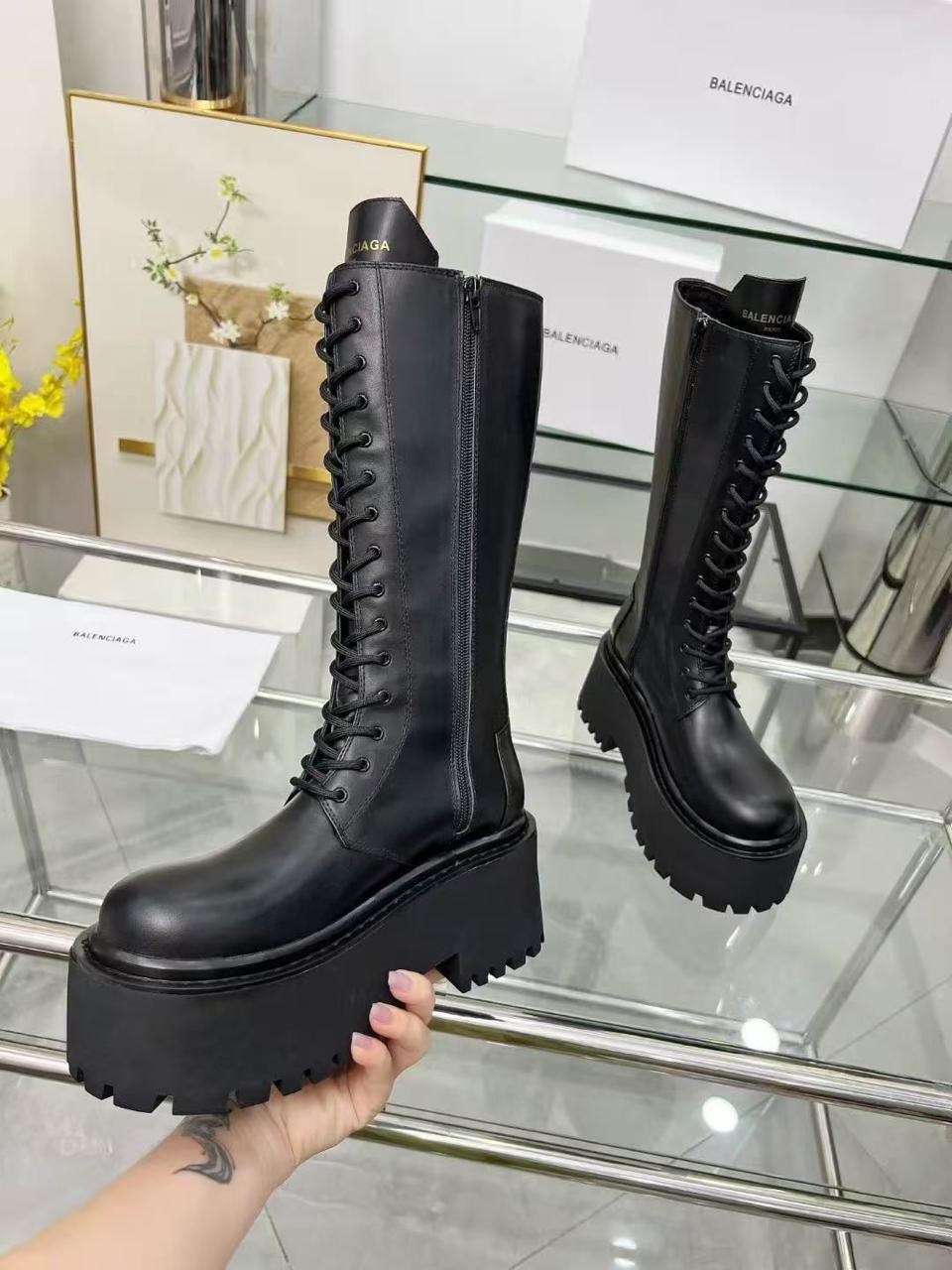 ботинки balenciaga,сапоги balenciaga,ботинки женские на платформе balenciaga 36-41,ботинки balenciaga на шнуровке черные,balenciaga женские кожаные сапоги на шнуровке чёрного цвета