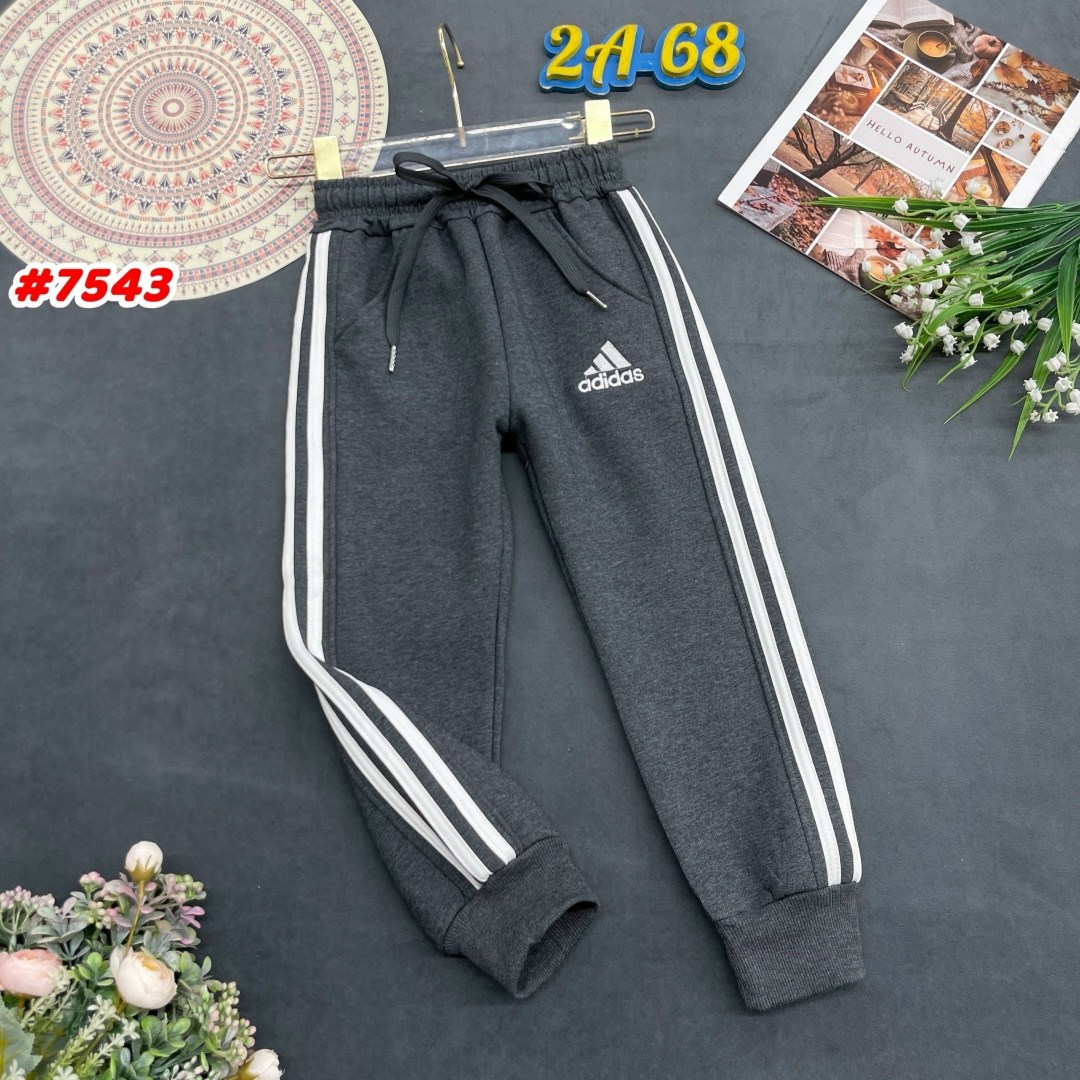 брюки спортивные adidas,брюки спортивные adidas w aop pt,костюм спортивный для мальчика,брюки спортивные,штаны адидас