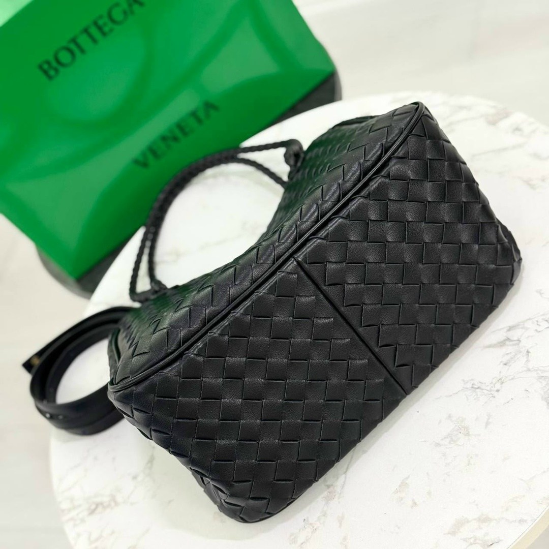 женская сумка bottega veneta,сумка bottega veneta,сумка bottega veneta черный,маленькая сумка bottega veneta,сумка bottega veneta point