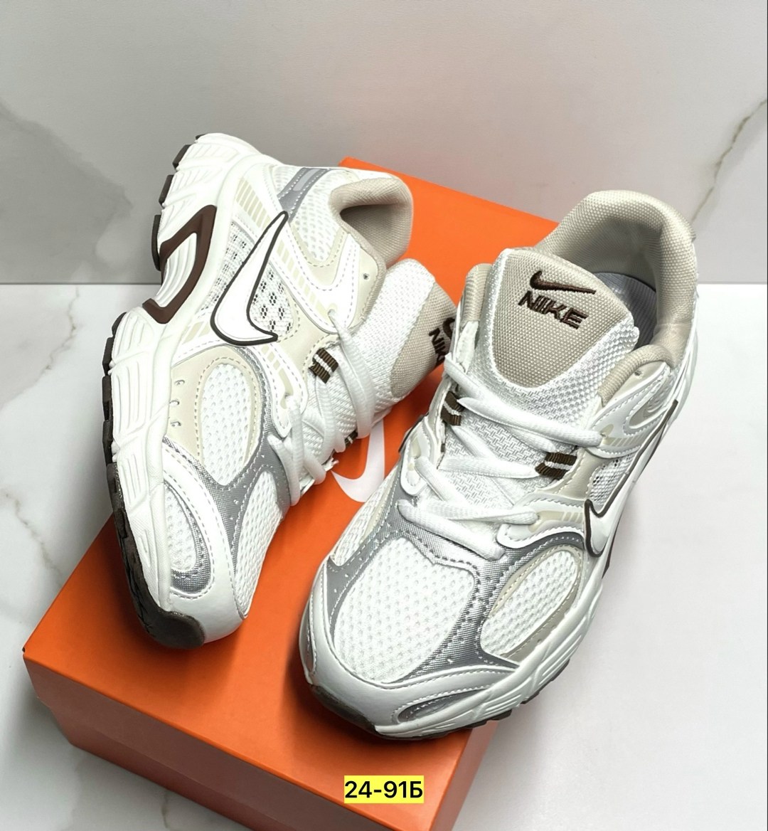 кроссовки nike v 5 rnr,женские кроссовки nike,кроссовки v5 rnr nike,кроссовки nike,женские кроссовки