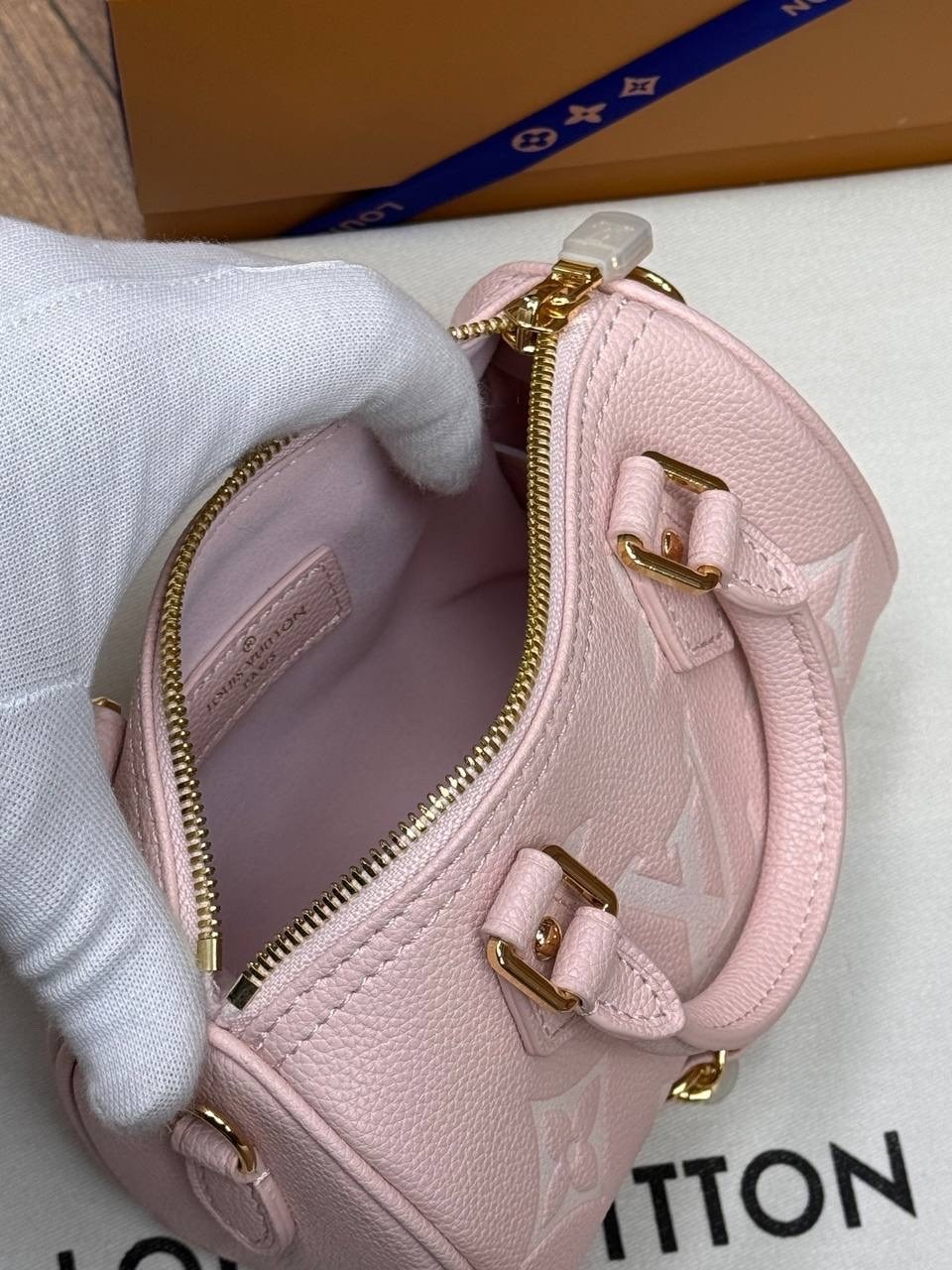 louis vuitton сумка на плечо,louis vuitton женская сумка,сумкa louis vuitton,сумка ридикюль louis vuitton,сумка через плечо louis vuitton