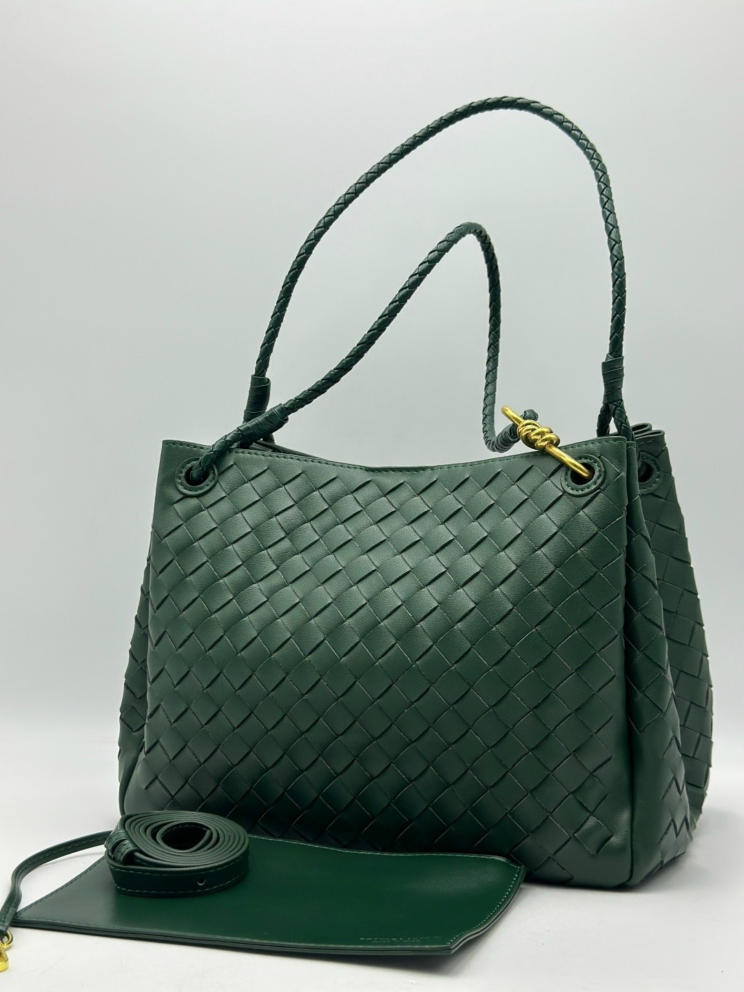 сумка женская bottega veneta,сумка bottega veneta,женская сумка,плетеная сумка,кожаная сумка