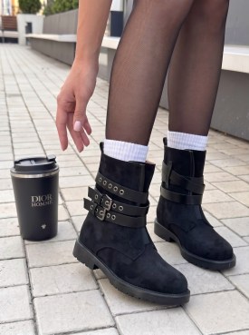Ботинки