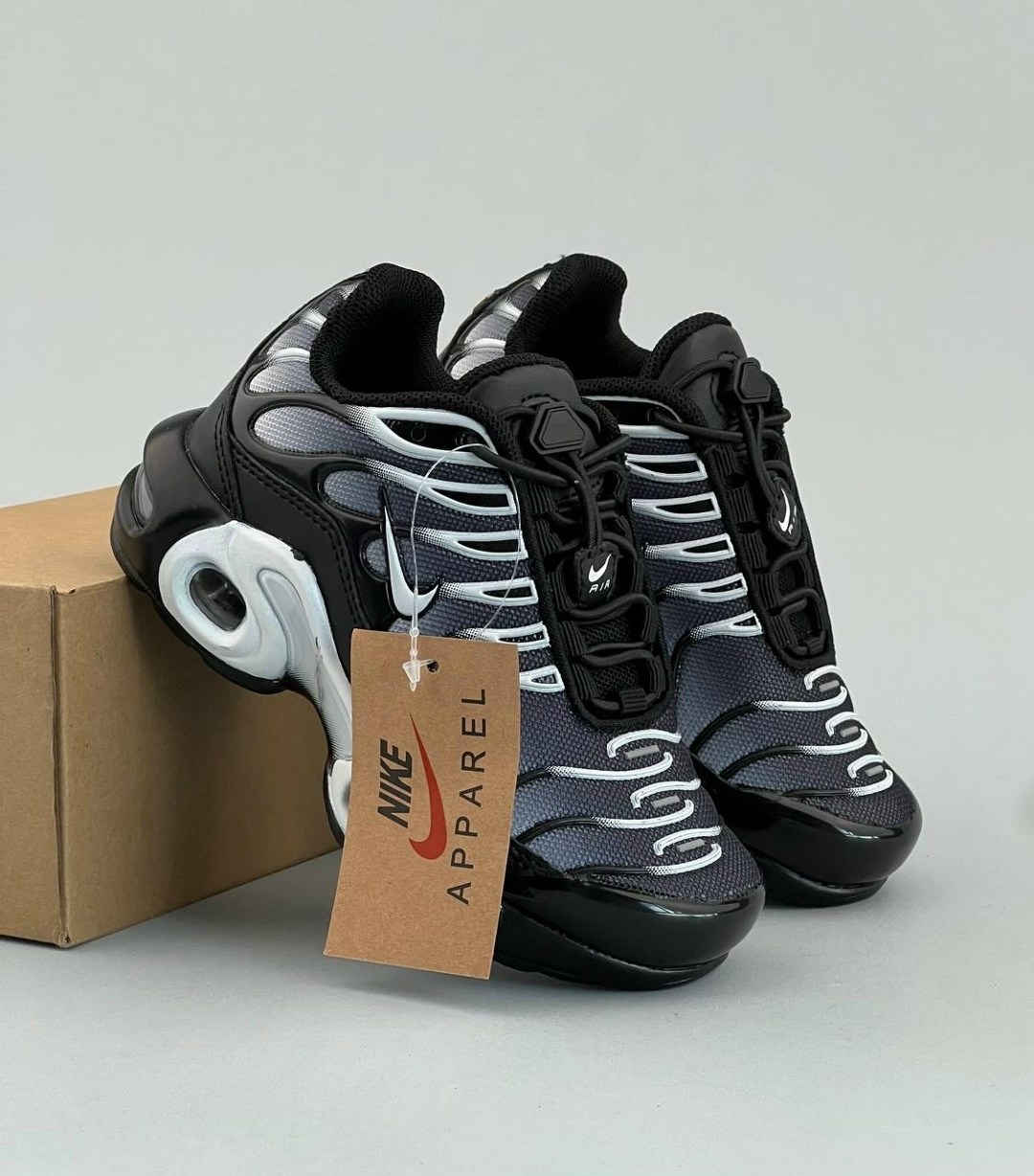 кроссовки nike air max plus tn,спортивные кроссовки унисекс nike air max plus tn черные,nike air max tn plus black,кроссовки nike air max plus,спортивные кроссовки унисекс nike air max plus tn черные