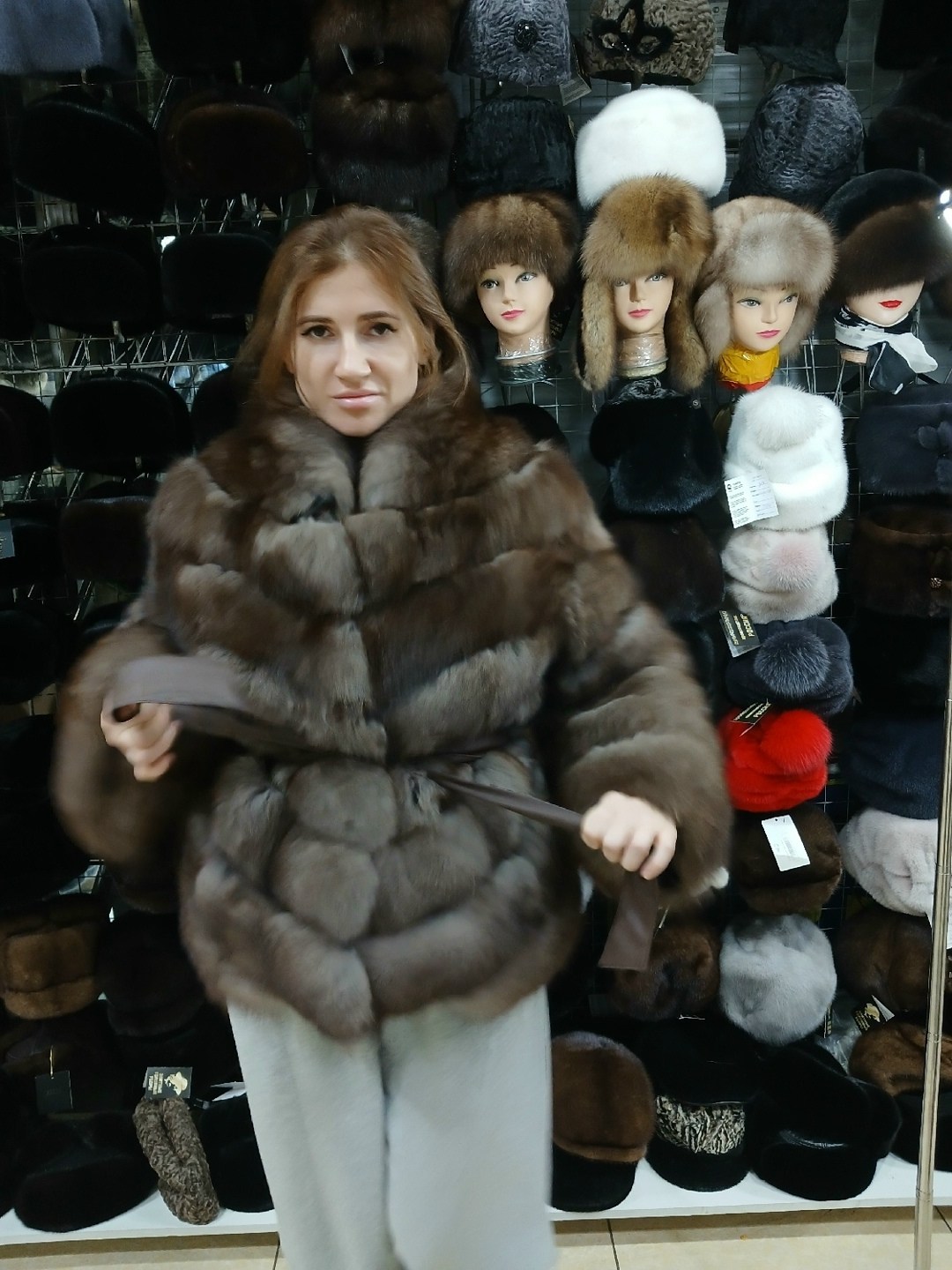 шуба из песца под соболя,шуба из песца,шуба под соболь из меха песца,шуба из соболя,шуба из финского песца