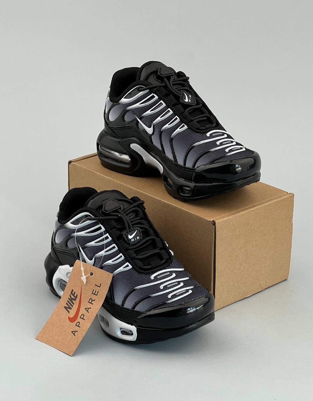 кроссовки nike air max plus tn,спортивные кроссовки унисекс nike air max plus tn черные,nike air max tn plus black,кроссовки nike air max plus,спортивные кроссовки унисекс nike air max plus tn черные