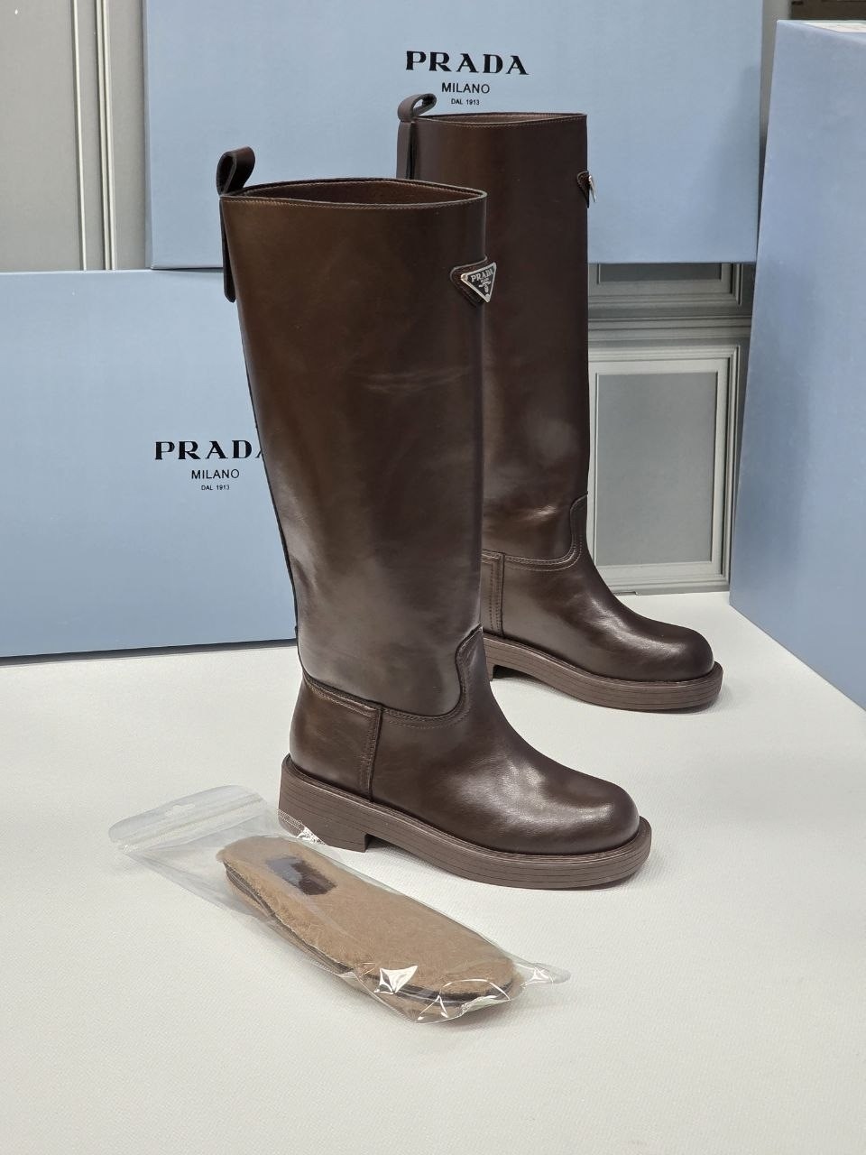 сапоги prada,,женские сапоги,сапоги прада,модные сапоги