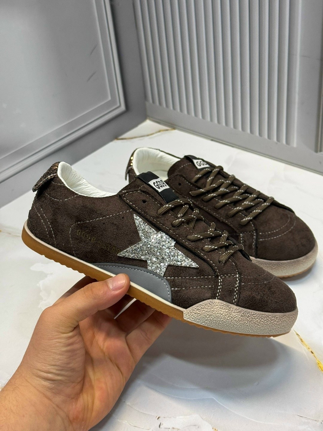 ,кроссовки golden goose, женская,женские кроссовки,спортивная