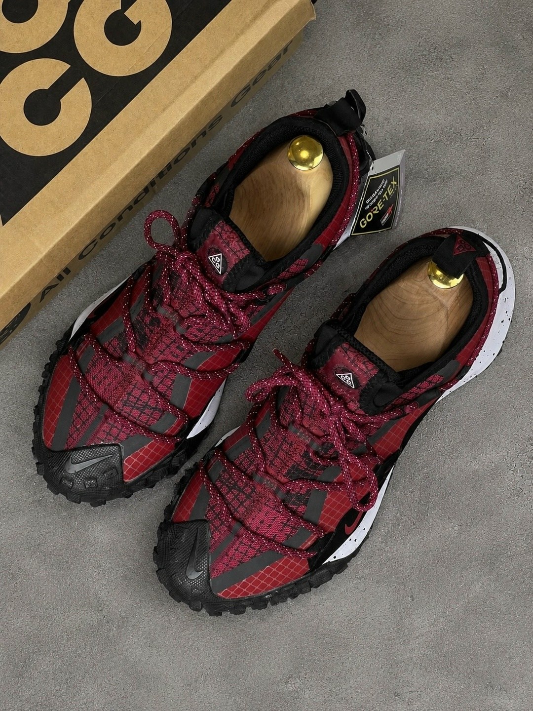 кроссовки nike acg mountain fly low,кроссовки nike acg,кроссовки nike acg mountain fly low gtx se,кроссовки nike acg mountain fly low gore-tex,кроссовки nike acg mountain fly gtx