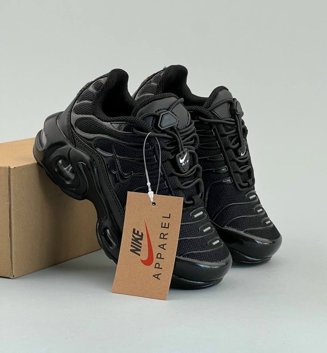кроссовки nike air max plus tn,спортивные кроссовки унисекс nike air max plus tn черные,nike air max tn plus black,кроссовки nike air max plus,спортивные кроссовки унисекс nike air max plus tn черные