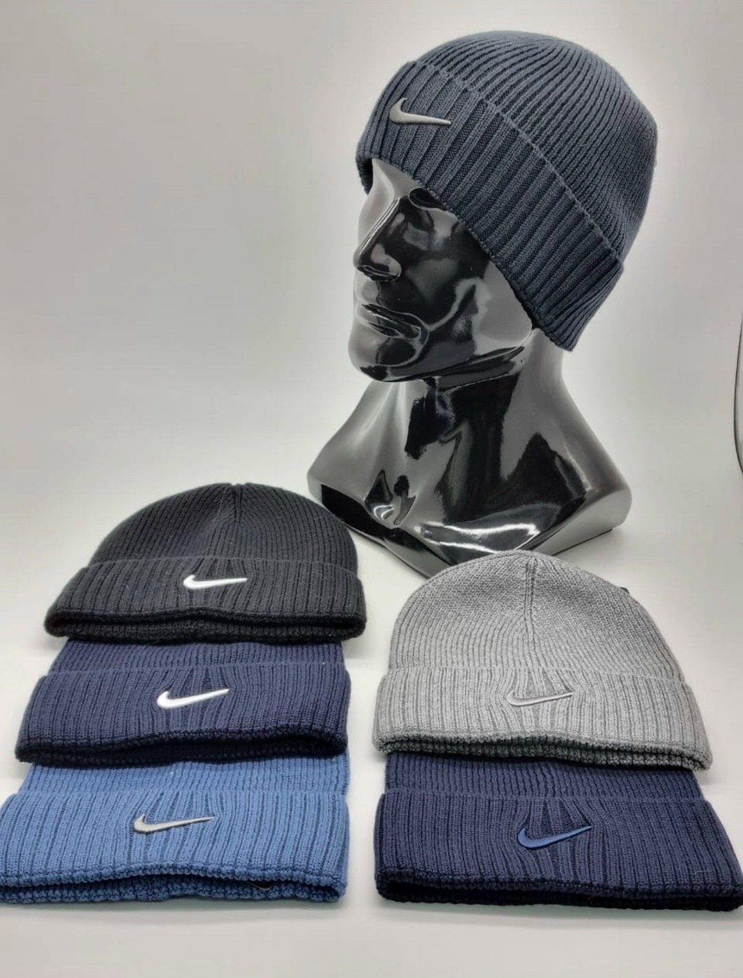 мужские шапки the north face,шапка the north face шапка,шапка the north face,шапка the north face logo box cuffed beanie,шапка бини мужская the north face logo box cuff beanie серая