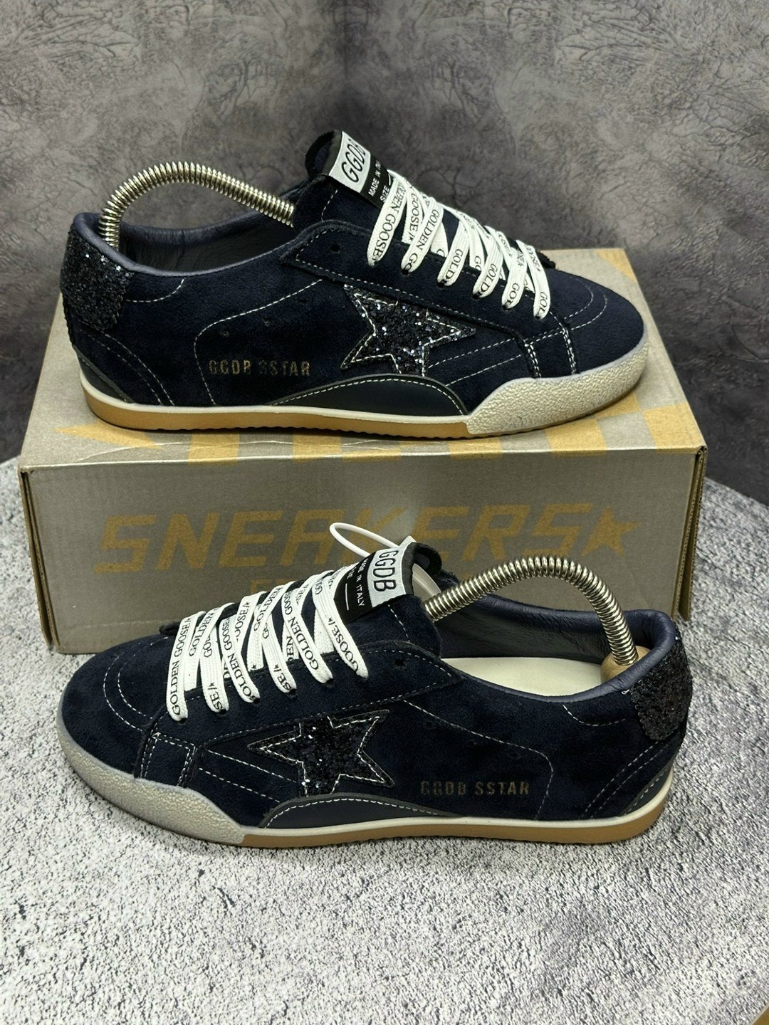 ,кеды golden goose женские,кеды golden goose,кроссовки golden goose,golden goose super star