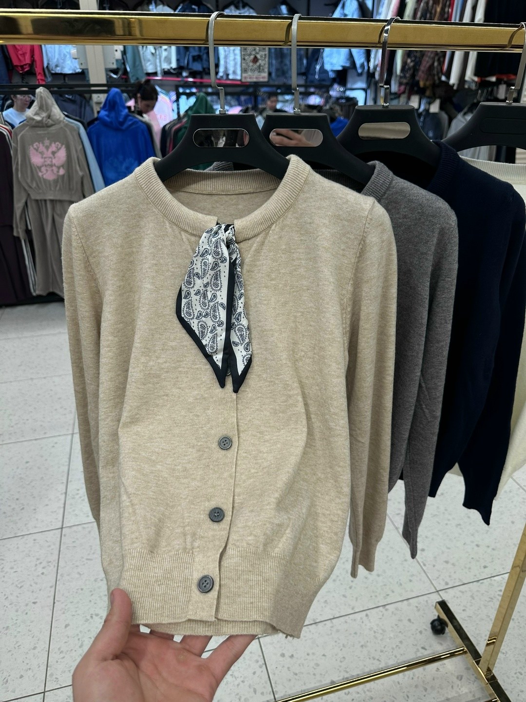 вязаные кардиганы,кардиган,женские кардиганы,кардиган с бантиками,женская кофта