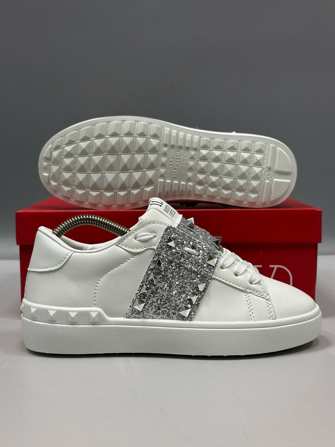кроссовки valentino женские,кроссовки valentino,кеды valentino,valentino кеды женские,valentino garavani кеды