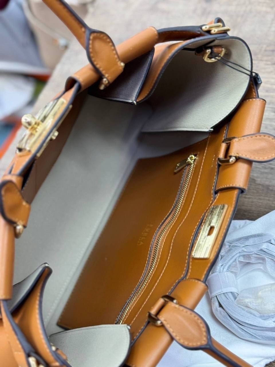 сумка fendi,сумка фенди,женская сумка fendi,сумка фенди коричневая,сумка женская