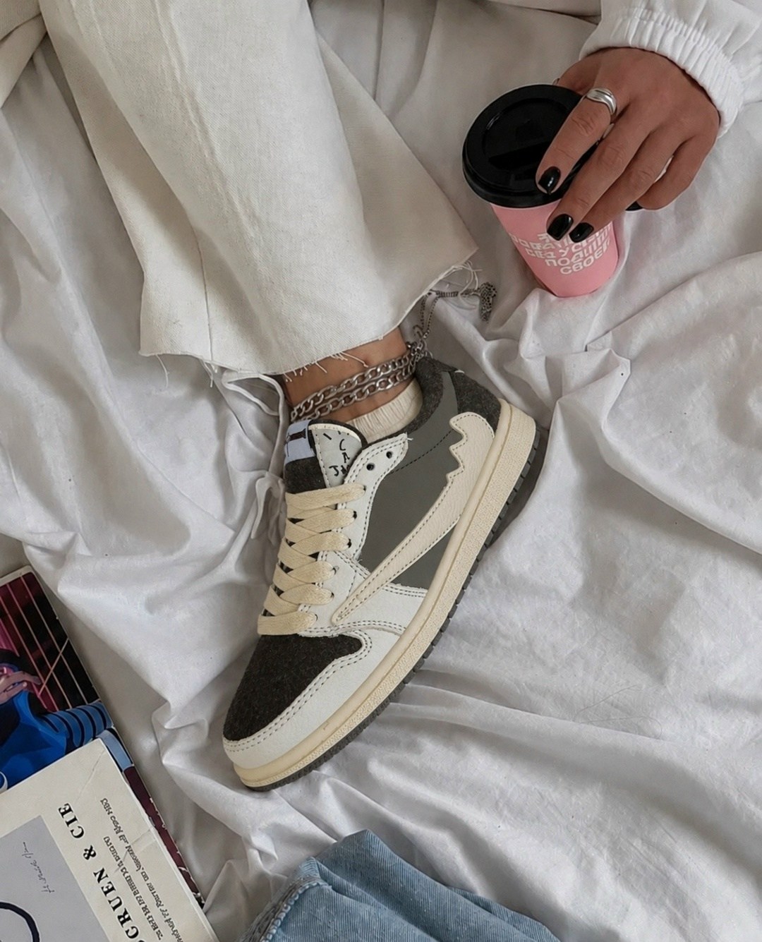 nike air jordan 1 low travis scott reverse mocha,air jordan 1 low travis scott,nike air jordan 1 low travis scott,nike jordan 1 low travis scott reverse mocha,кроссовки travis scott x air jordan 1 low