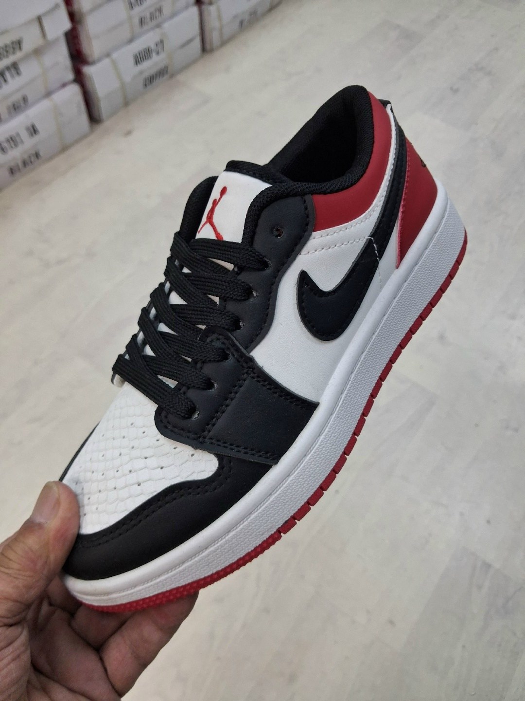 кроссовки мужские nike air jordan 1,nike air jordan 1 low,кроссовки закрытые,кроссовки nike air jordan 1 low,кроссовки мужские nike air jordan 1 low найк аир джордан
