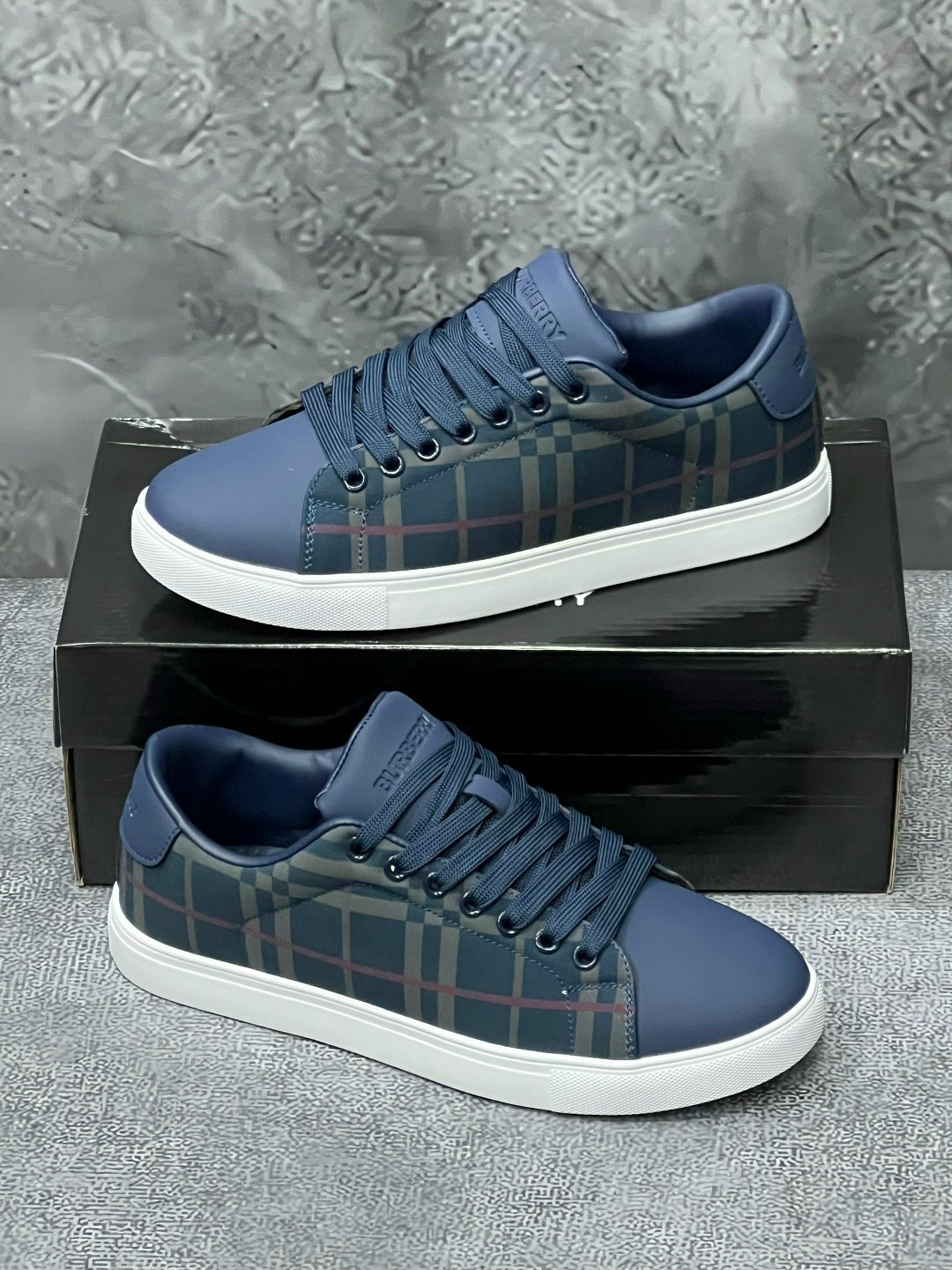,кроссовки burberry,кеды burberry,кеды мужские,кроссовки мужские