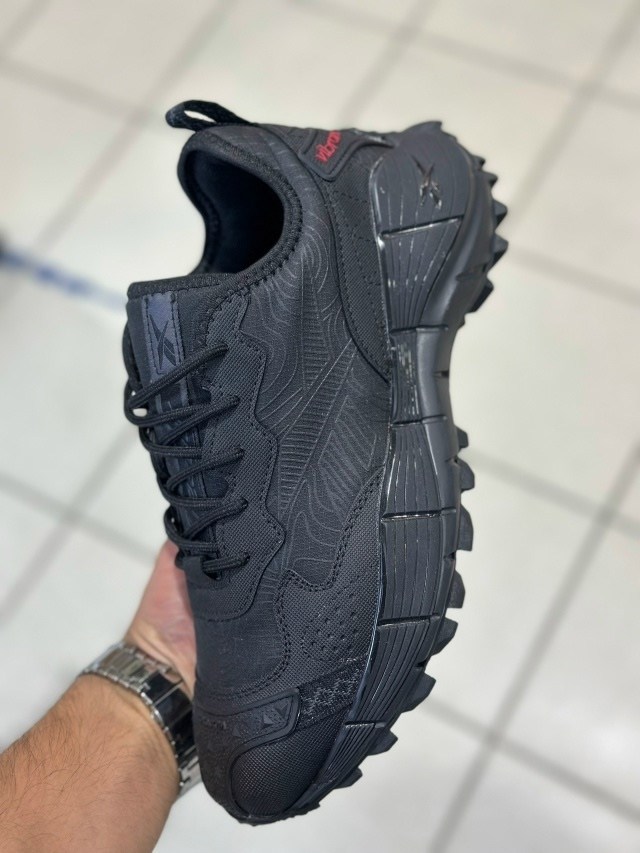 кроссовки reebok zig kinetica,кроссовки reebok,кроссовки,кроссовки мужские reebok,кроссовки reebok zig kinetica ii edge