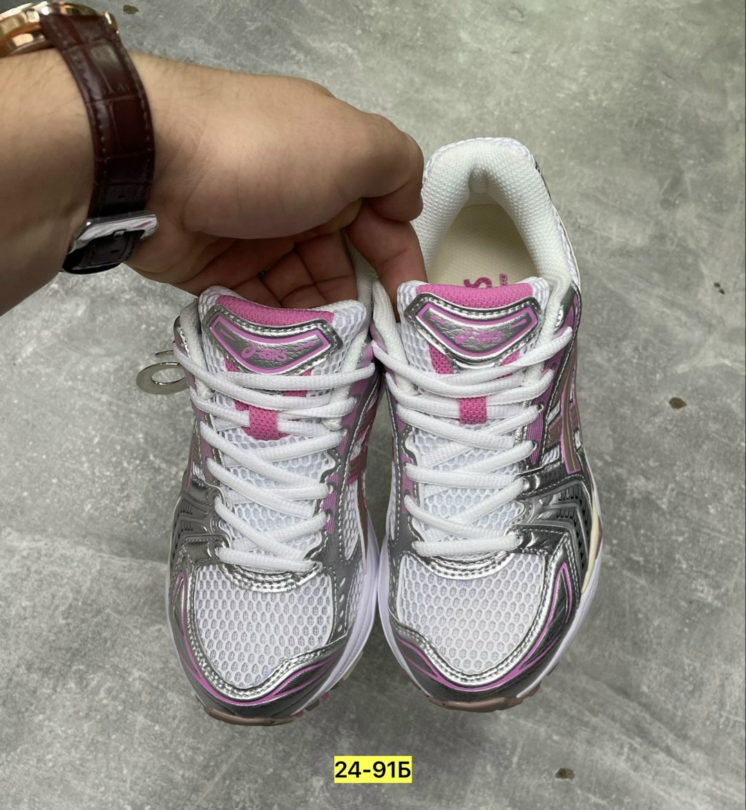 кроссовки,женские кроссовки asics,кроссовки asics,спортивная ,кроссовки женскиe