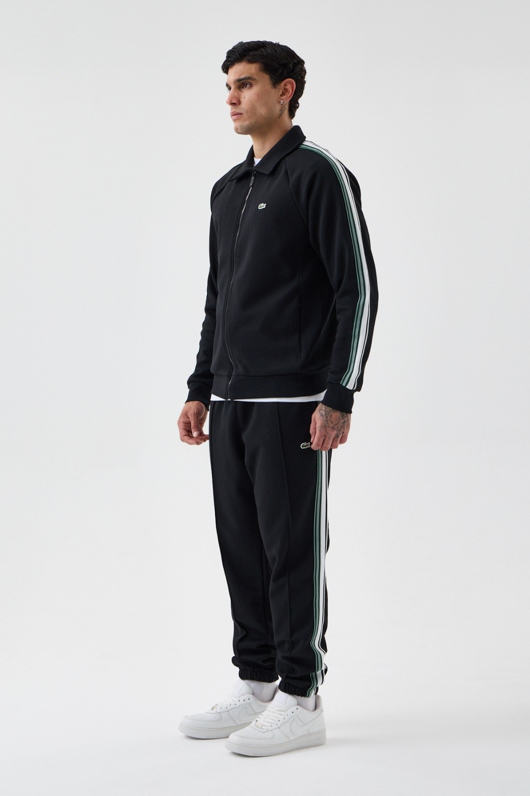 спортивный костюм lacoste,костюм спортивный,мужской спортивный костюм,спортивный костюм лакост