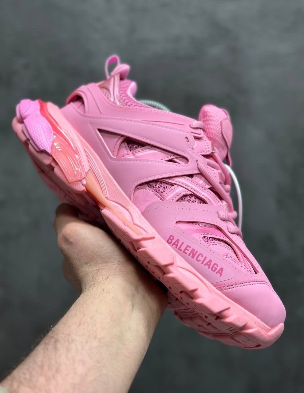 кроссовки женские balenciaga,balenciaga track pink,кроссовки balenciaga,баленсиага кроссовки трек розовые,кроссовки balenciaga track
