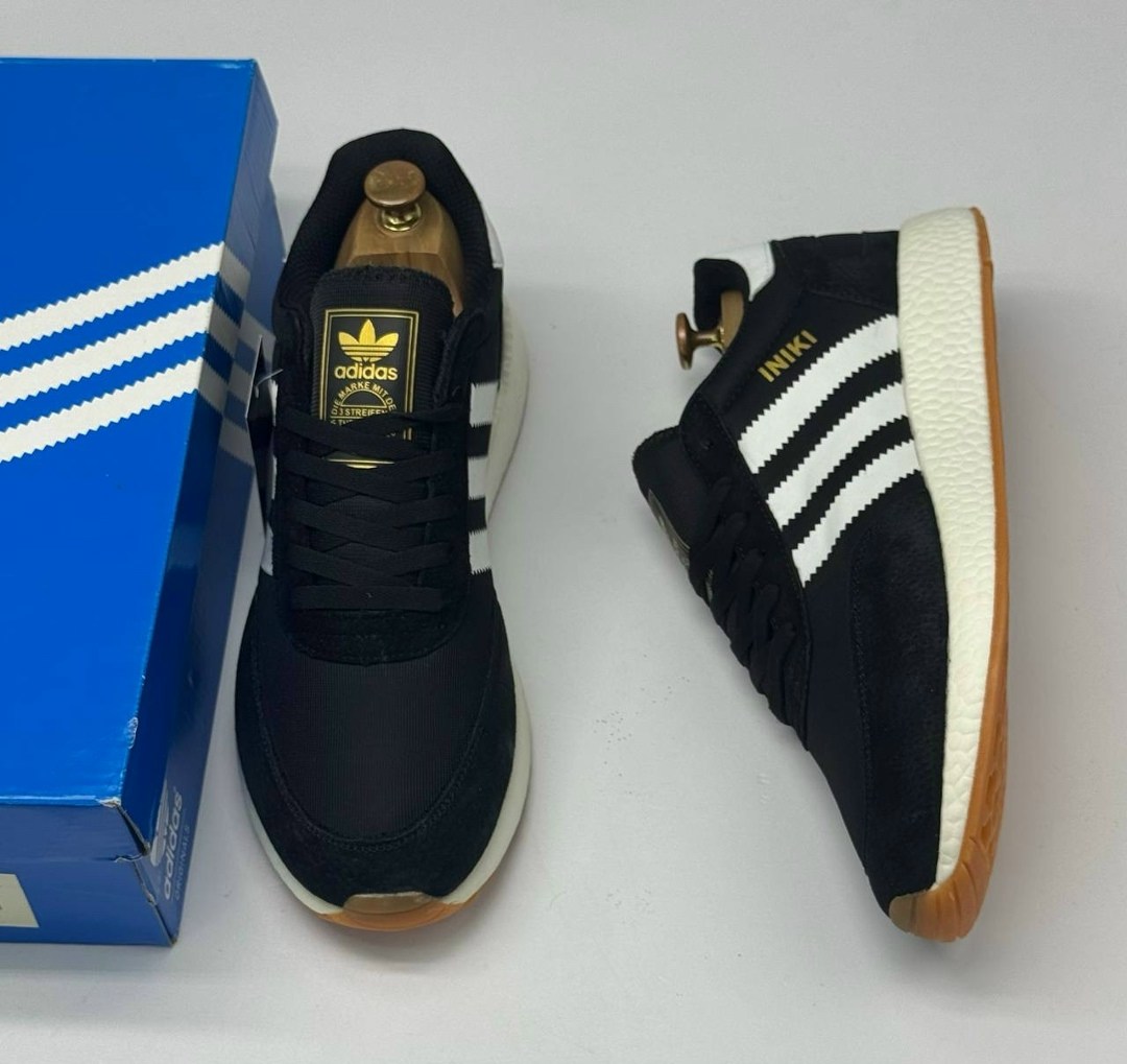 кроссовки адидас мужские новая коллекция 2026,мужские кроссовки adidas,кроссовки adidas,кроссовки adidas iniki,