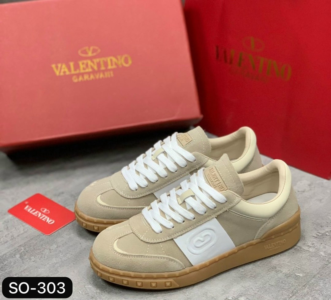 valentino кроссовки,,valentino кроссовки мужские,valentino garavani кроссовки,бежевые кроссовки