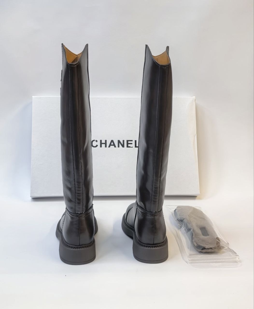 сапоги chanel,сапоги шанель,женские сапоги,сапоги,сапоги chanel кожаные черные