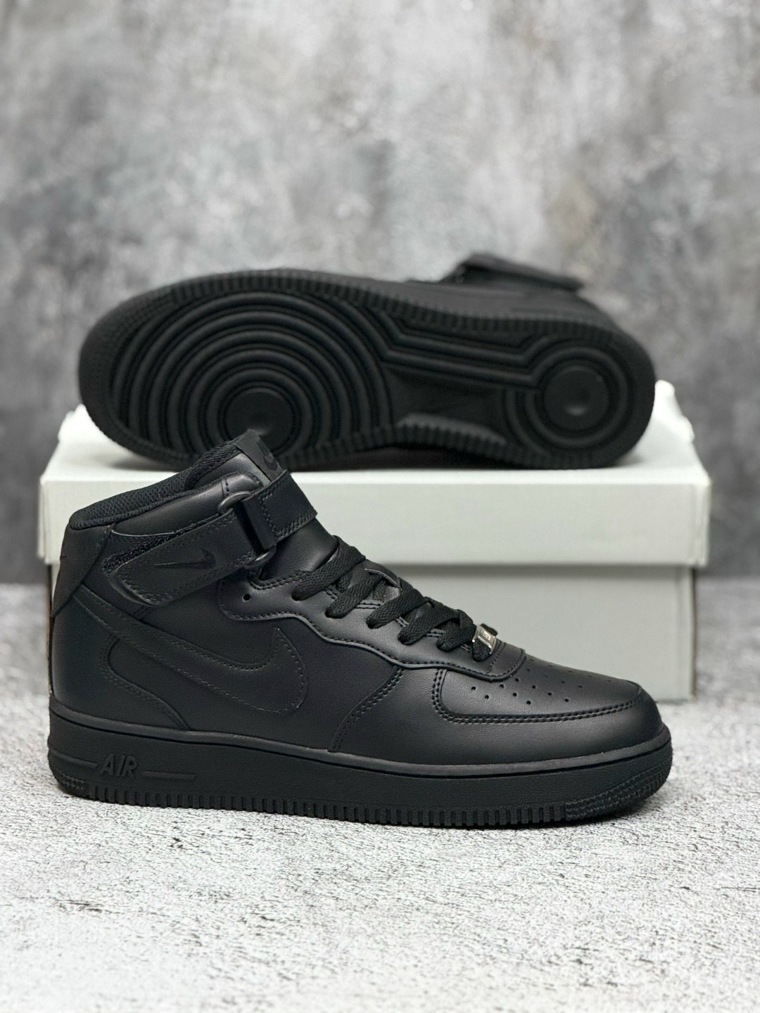 nike air force 1 mid "black",кроссовки nike air force 1 mid "black",кроссовки nike air force 1 mid,зимние nike air force 1 mid с мехом black черные,зимние кроссовки nike air force 1 mid