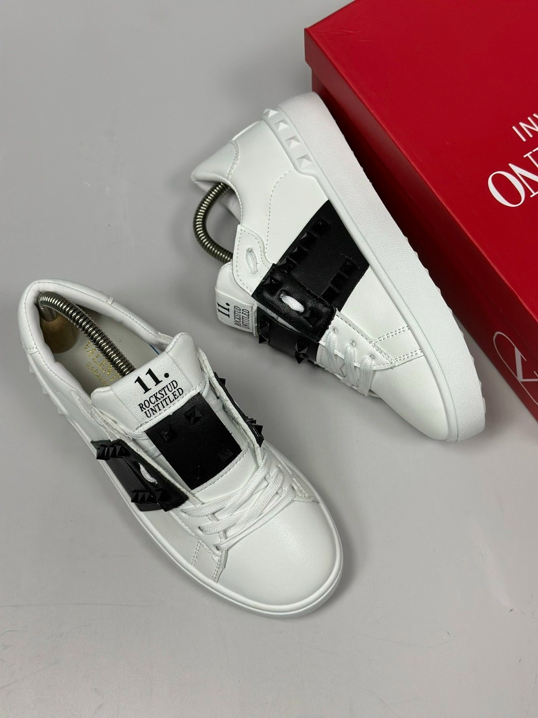 ,valentino кроссовки,кеды valentino,кроссовки женские valentino,кеды валентино женские