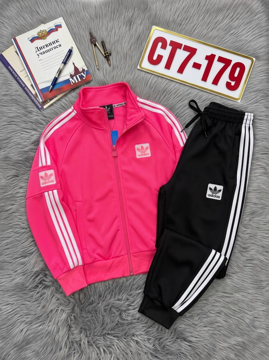спортивный костюм адидас женский розовый,adidas originals костюм спортивный,костюм спортивный adidas originals sst tracksuit розовый,розовый костюм адидас ориджинал,adidas tracksuit
