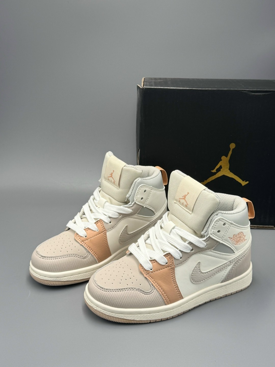 nike air jordan 1 mid milan,nike air jordan 1 mid,женские кроссовки nike air jordan 1 mid,кроссовки женские nike air jordan 1,джорданы милан