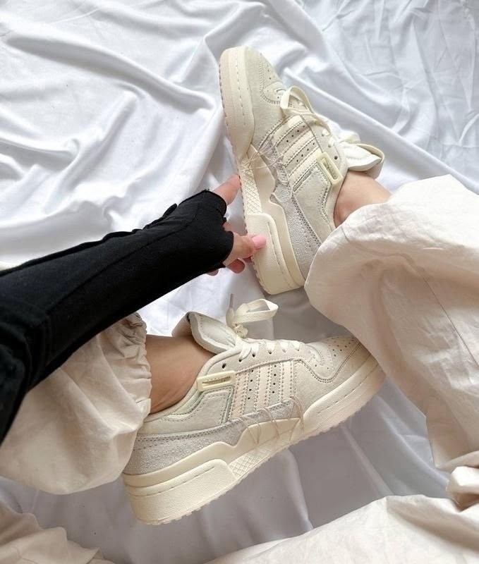 кроссовки adidas,женские кроссовки adidas,кроссовки,кроссовки женские адидас,кроссовки адидас