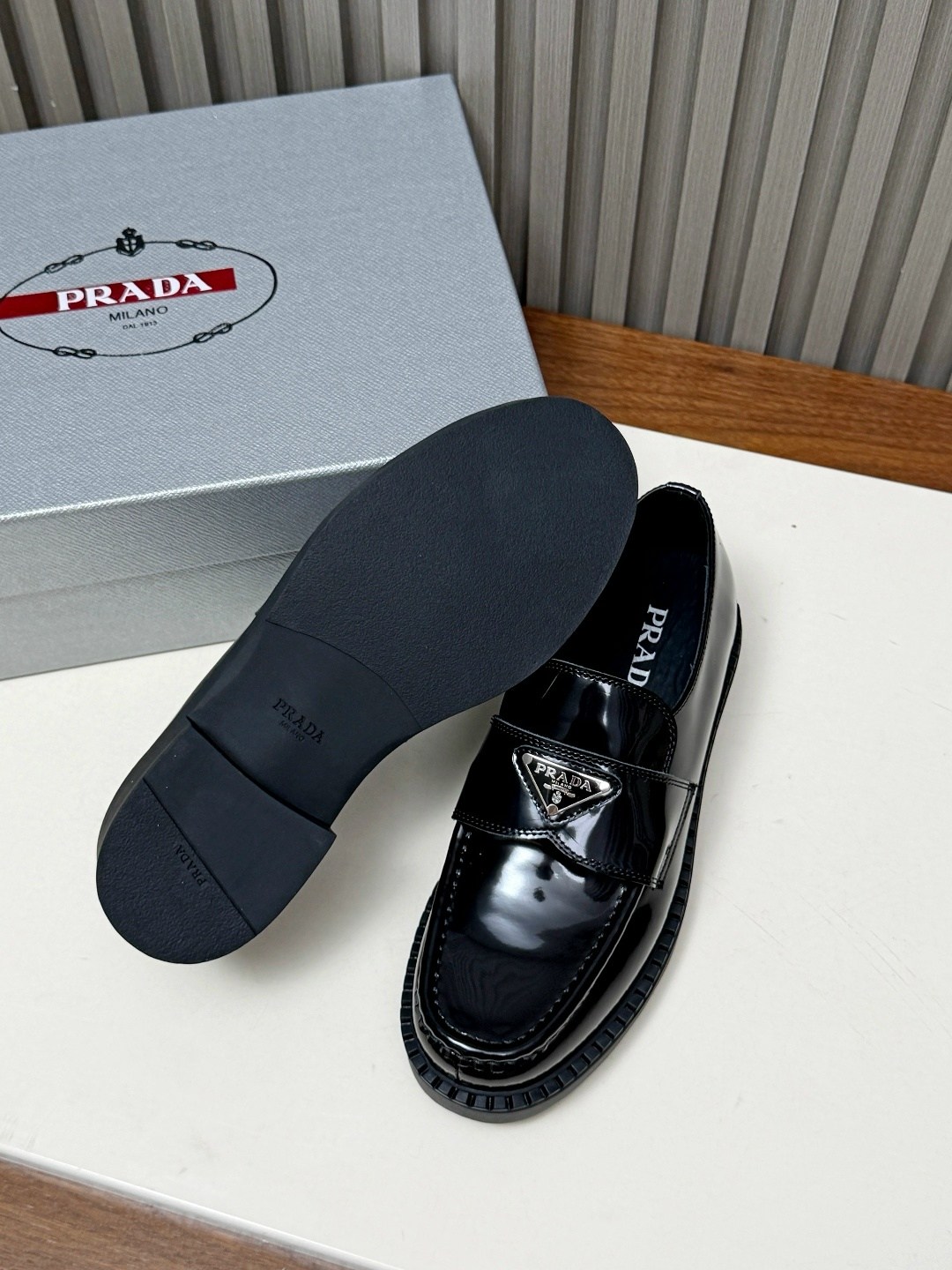 лоферы прада,лоферы prada,,лоферы женские,брендовая