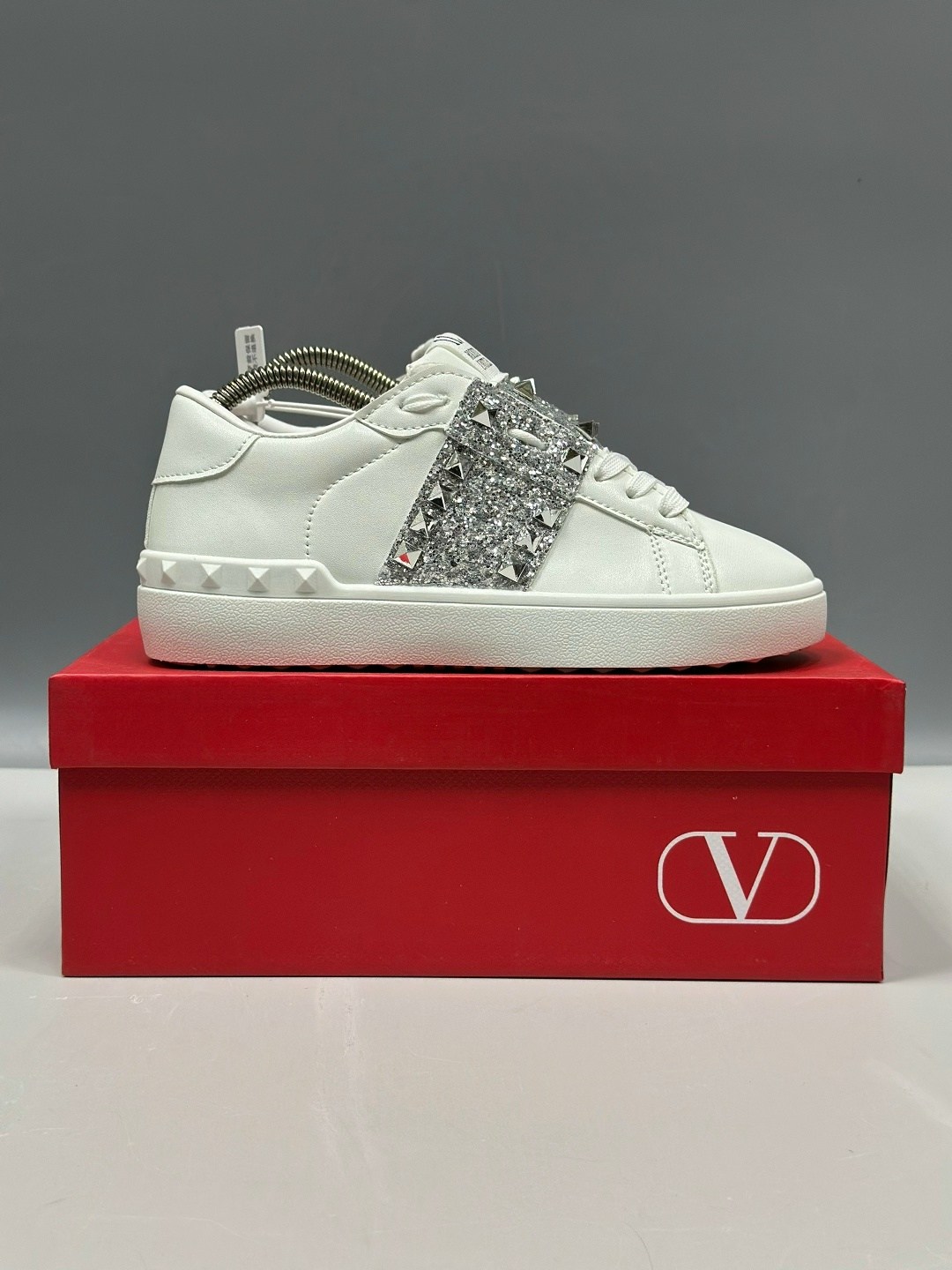 кроссовки valentino женские,кроссовки valentino,кеды valentino,valentino кеды женские,valentino garavani кеды