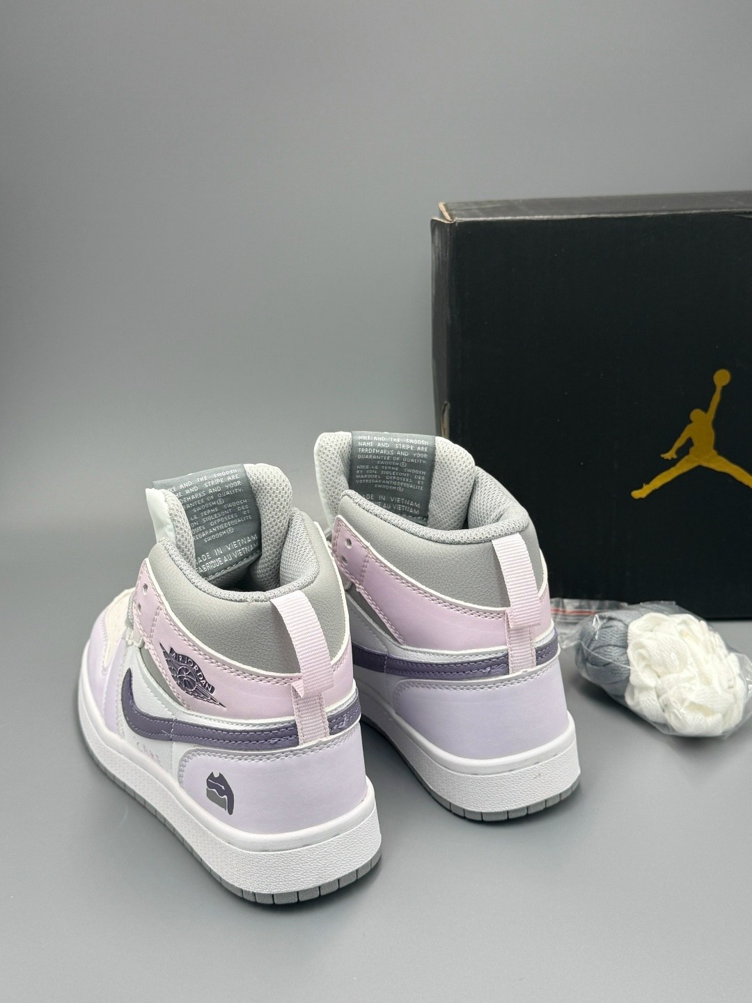 nike air jordan 1 mid milan,nike air jordan 1 mid,женские кроссовки nike air jordan 1 mid,кроссовки женские nike air jordan 1,джорданы милан