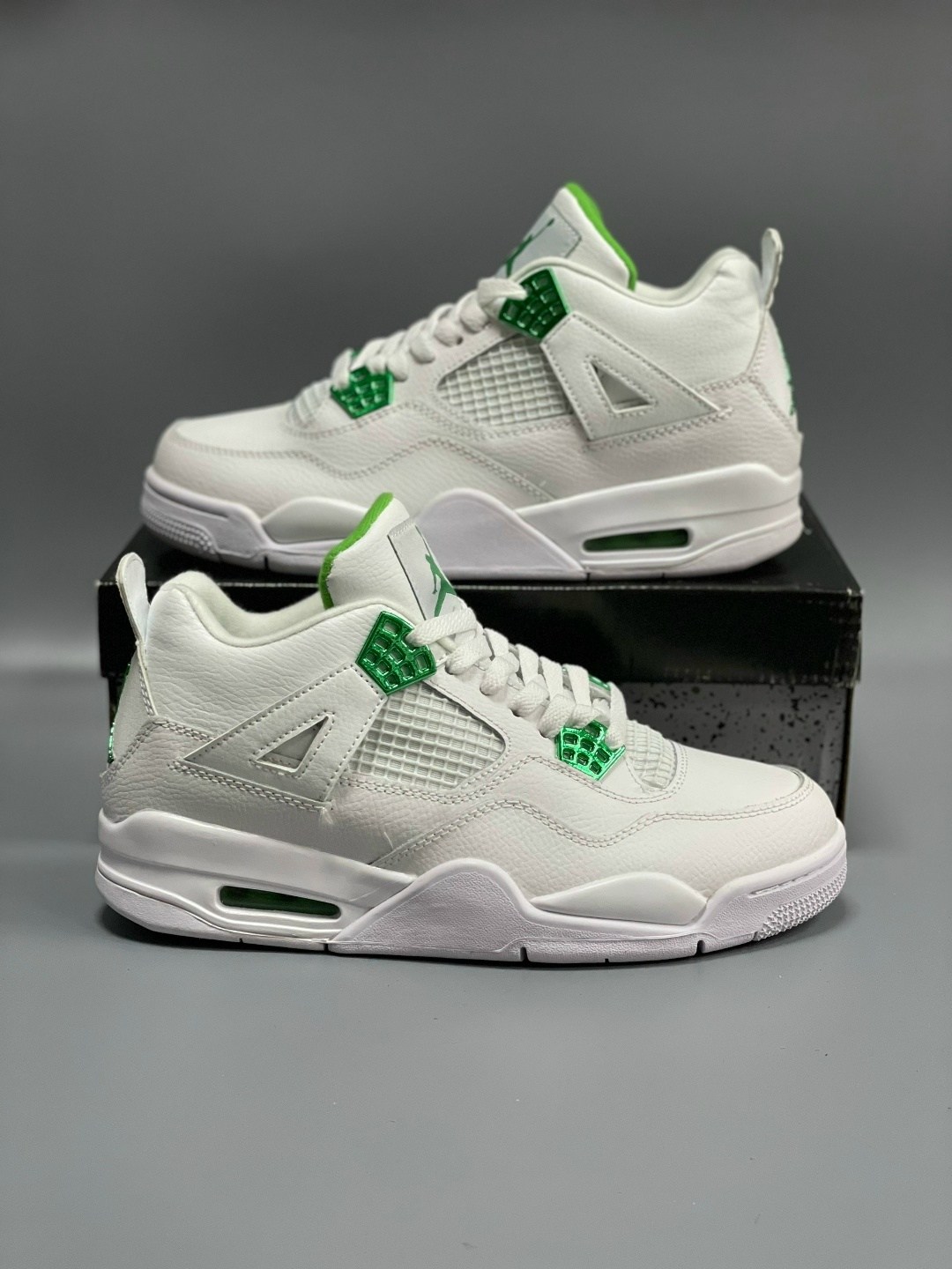 кроссовки nike air jordan 4 retro,nike air jordan 4 green metallic,кроссовки nike air jordan 4,nike air jordan 4 retro,air jordan 4
